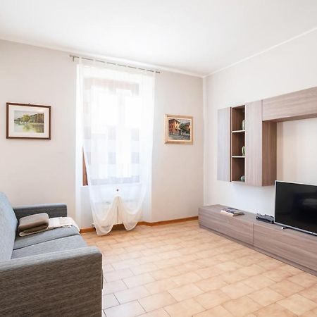 Le Tre Ninfee Di Pusiano! Free Parking Apartment Екстериор снимка
