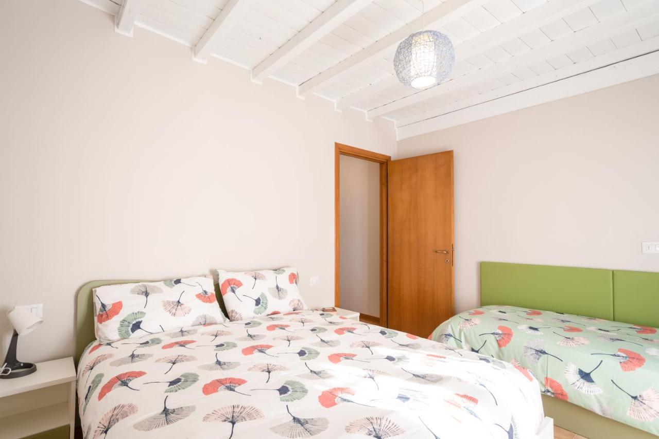 Le Tre Ninfee Di Pusiano! Free Parking Apartment Екстериор снимка