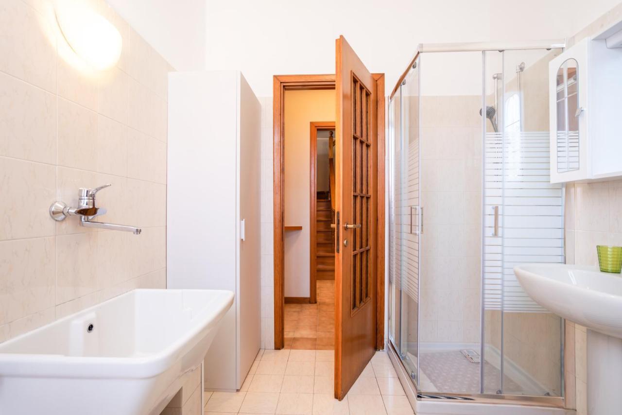 Le Tre Ninfee Di Pusiano! Free Parking Apartment Екстериор снимка