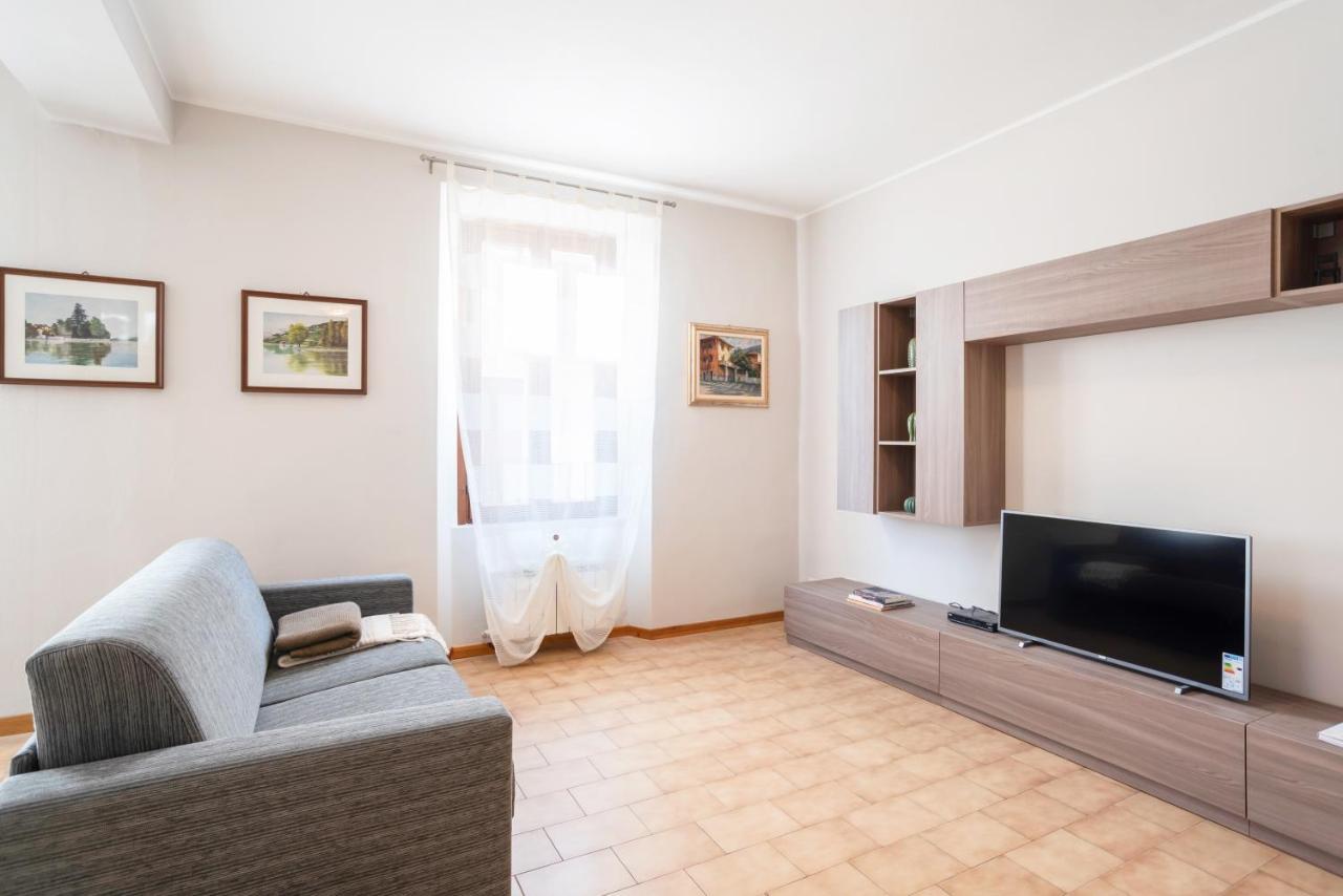 Le Tre Ninfee Di Pusiano! Free Parking Apartment Екстериор снимка