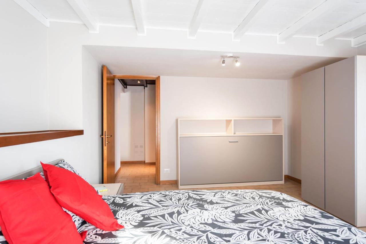 Le Tre Ninfee Di Pusiano! Free Parking Apartment Екстериор снимка